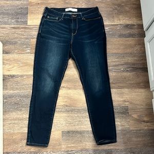 Levi Skinny Jeans